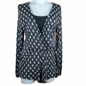 🍄3/50$🍄 Billabong romper jumpsuit size medium deep v neck